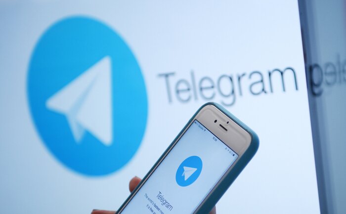  Telegram – один из самых популярных мессенджеров на современном рынке. В приложении можно совершать звонки, переписываться, пересылать материалы, записывать видео-кружки и голосовые сообщения.