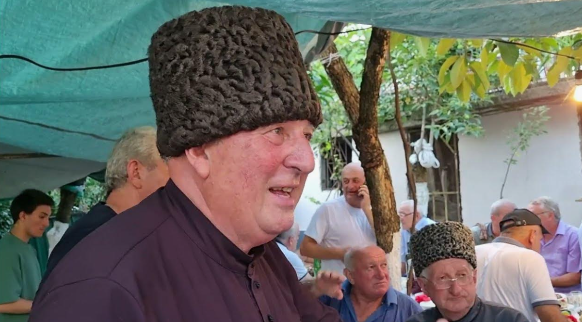 Абахзы - гостеприимный народ, спору нет. Но есть нюансы...