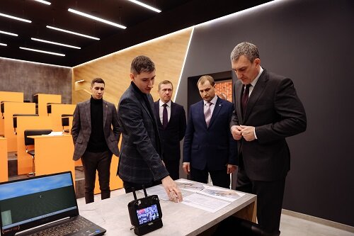 Листайте вправо, чтобы увидеть больше изображений