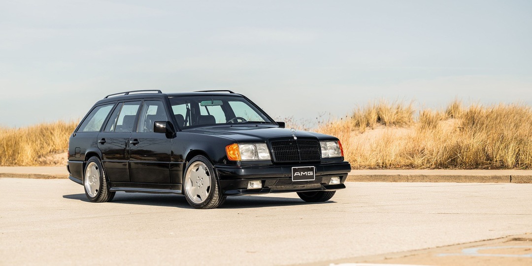 Mercedes-Benz 300TE 6.0 AMG «The Mallet» 1988 – Молоточек!