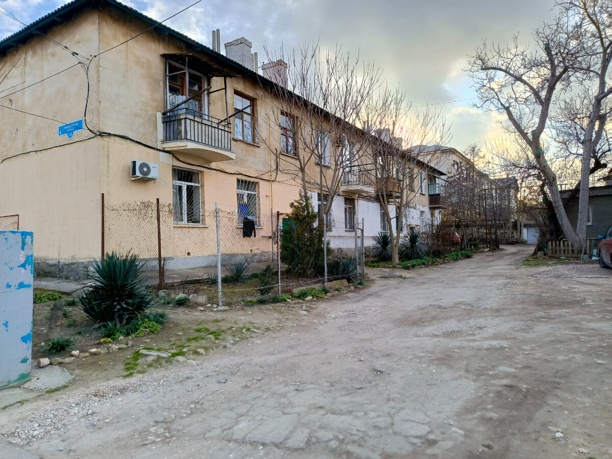 Рябиновая аллея памяти барнаул. 3 сентября шуфутинов день. Костры рябин 3 сентября. Улица 3 сентября. Ул 3 сентября.