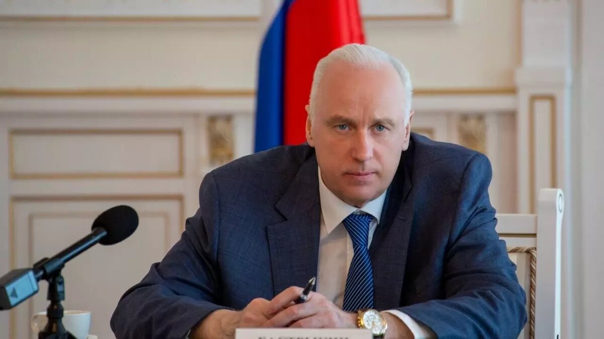     Председатель СК России Александр Бастрыкин поручил доложить ему о ходе проверки в отношении нижегородки, которая ругается матом на сына во время трэш-стримов. Об этом рассказали в пресс-службе ведомства.