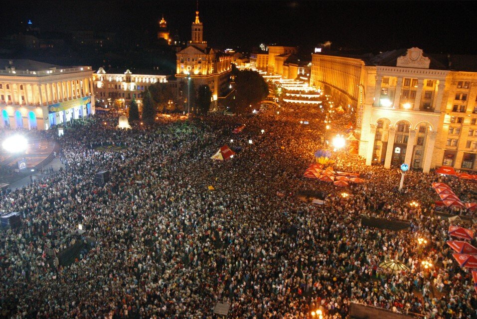 Бросаться 10. Бросаться 10. Бросаться 10. Люди падают из башен втц 11 сентября. Трамплины.