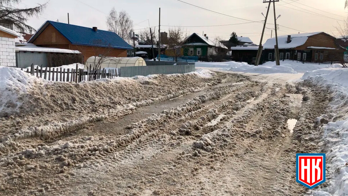 После пожара в Кыштыме на дороге образовалась огромная лужа | МОО Народный  КОНТРОЛЬ | Дзен