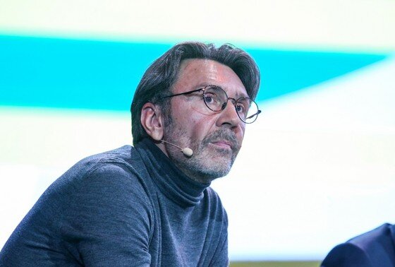    Сергей Шнуров
