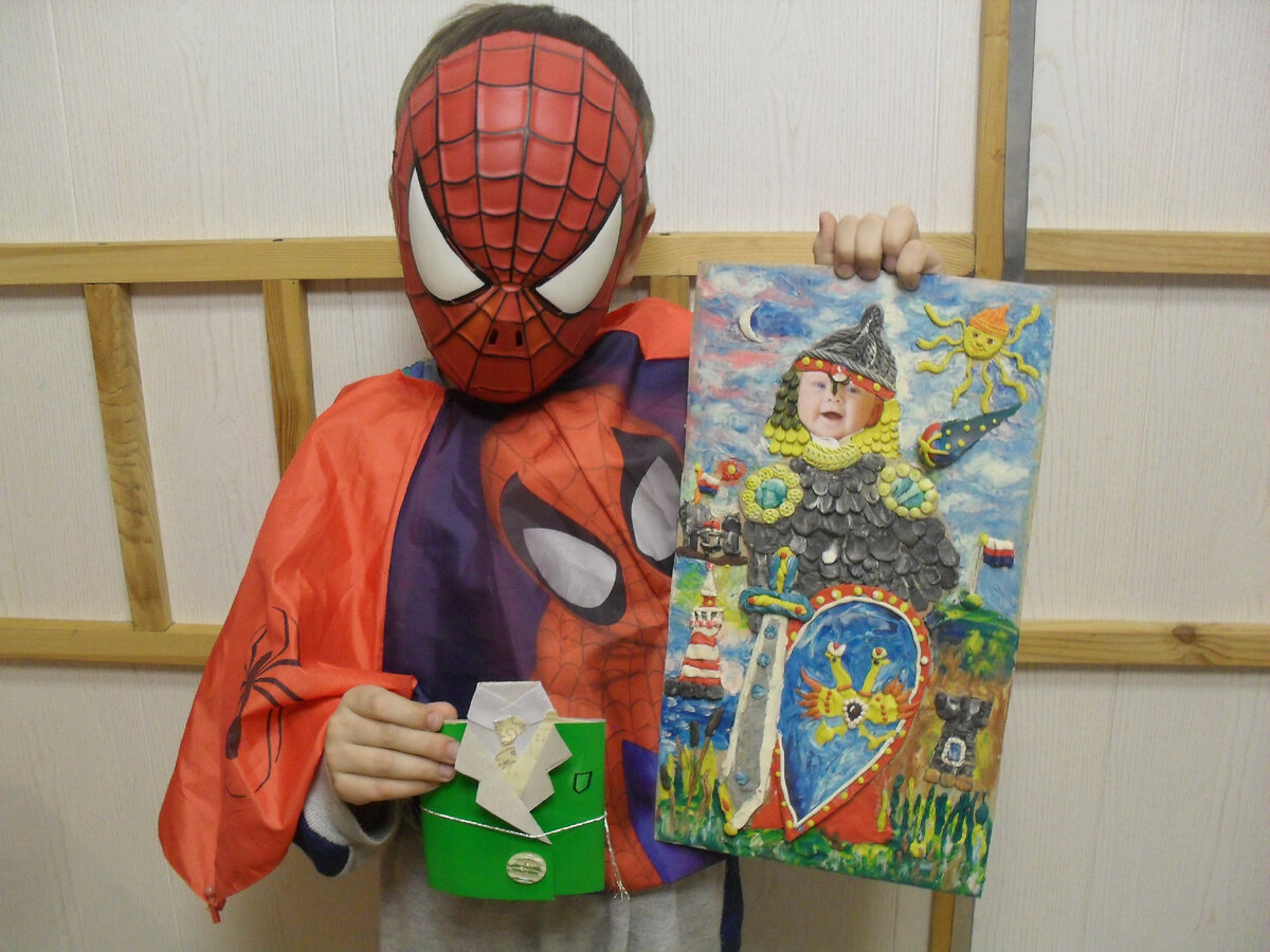 Дорогой папуля поздравляю тебя с праздником!