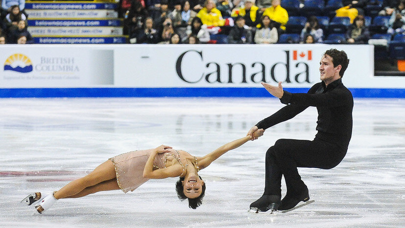     Любовь Илюшечкина и Чарли Билодо  Derek Leung - ISU via Getty Images