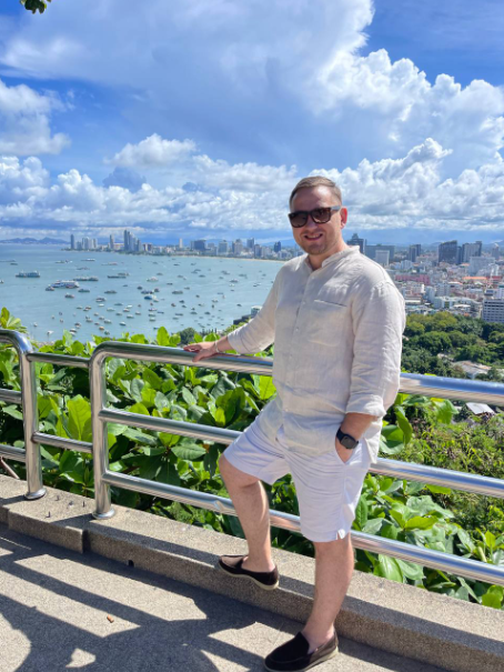 Береза Павел Александрович Директор компании Bereza Property Co.,LTD