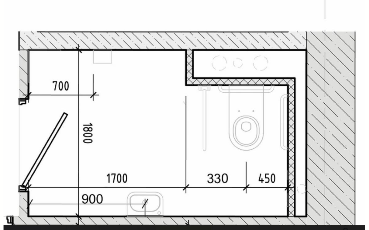 «Доступная страна»📷Пример чертежа некорректно спроектированного санузла для МГН в строящемся здании: раковина и расстояния до поручней не соответствуют нормативам, зона для пересадки не предусмотрена, отсутствуют поручни у раковины