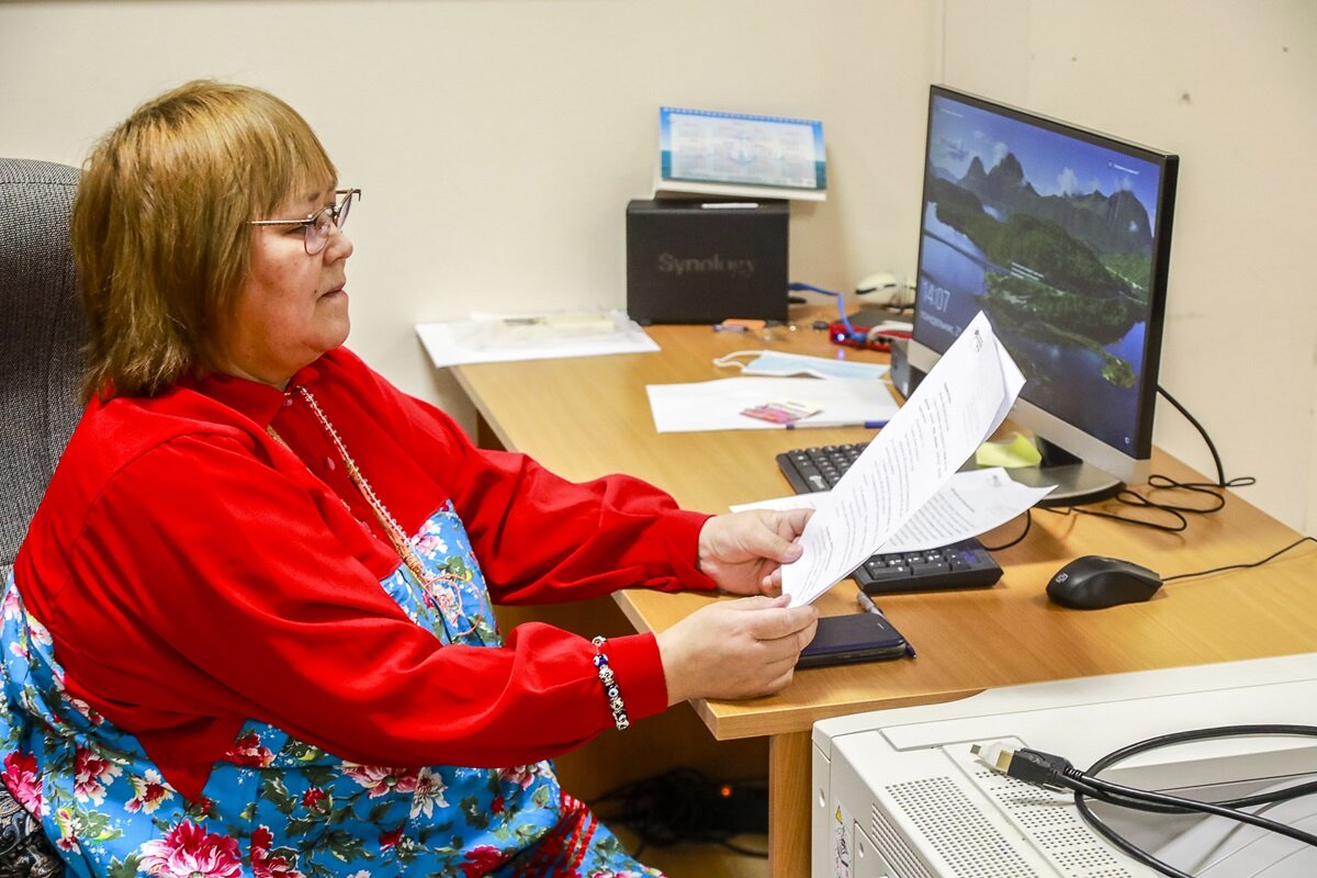    Жители Югры могут написать диктант на языках ханты и манси