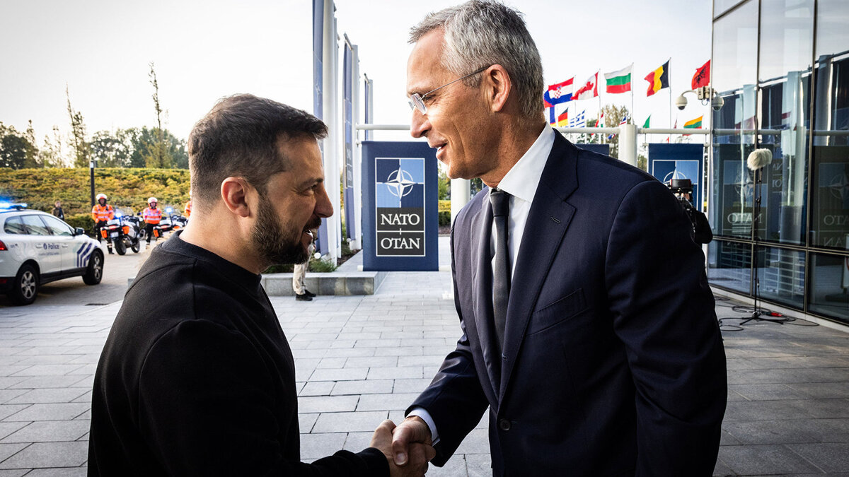    Владимир Зеленский в штаб-квартире НАТО© Фото : NATO