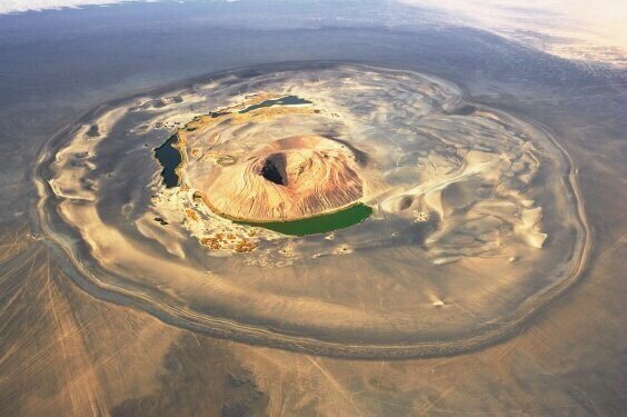 Пустыня сахара (sahara desert). Пустыня атакама нагорье антиплано. Пустыня сахара северная африка. Информация по пустыне сахара. Пустыни по площади.