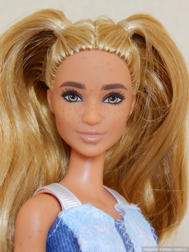 Barbie Fashionistas #108