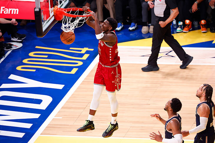 Стала играть в баскетбол. Победителем в баскетболе становится. Баскетболисты сша 1972. Правила выполнения игры в баскетбол. Оклахома сунерс баскетбол.