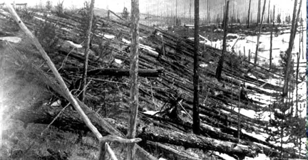 После взрыва тунгусского объекта над тайгой.