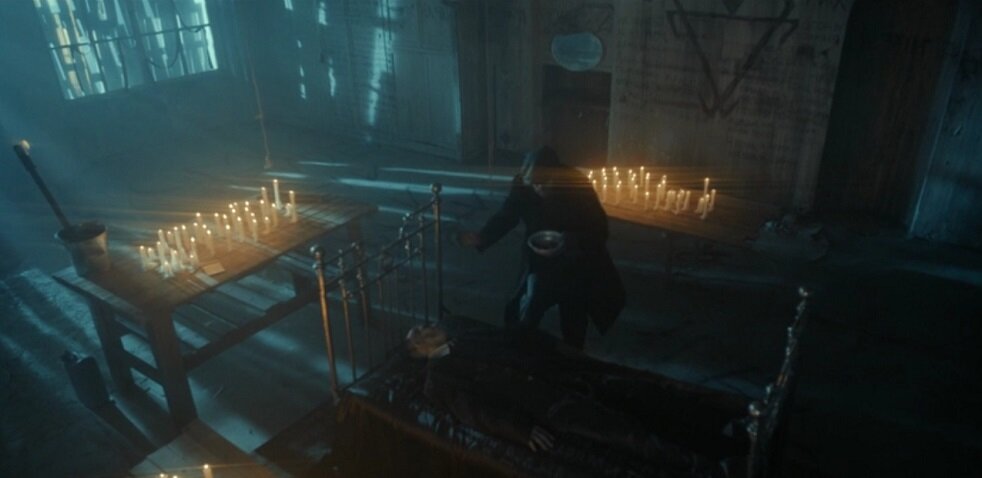 кадр из сериала "Страх над Невой" (2024), чем закончится последняя серия