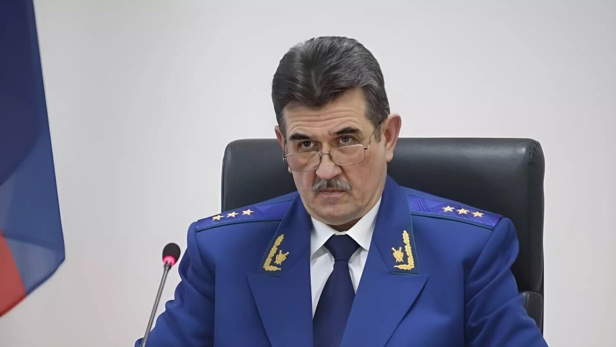     Заместитель Генерального прокурора РФ Сергей Зайцев прибыл с визитом в Тюмень. В рамках своей рабочей поездки он принял участие в заседании комиссии по предупреждению и ликвидации ЧС и обеспечению пожарной безопасности.