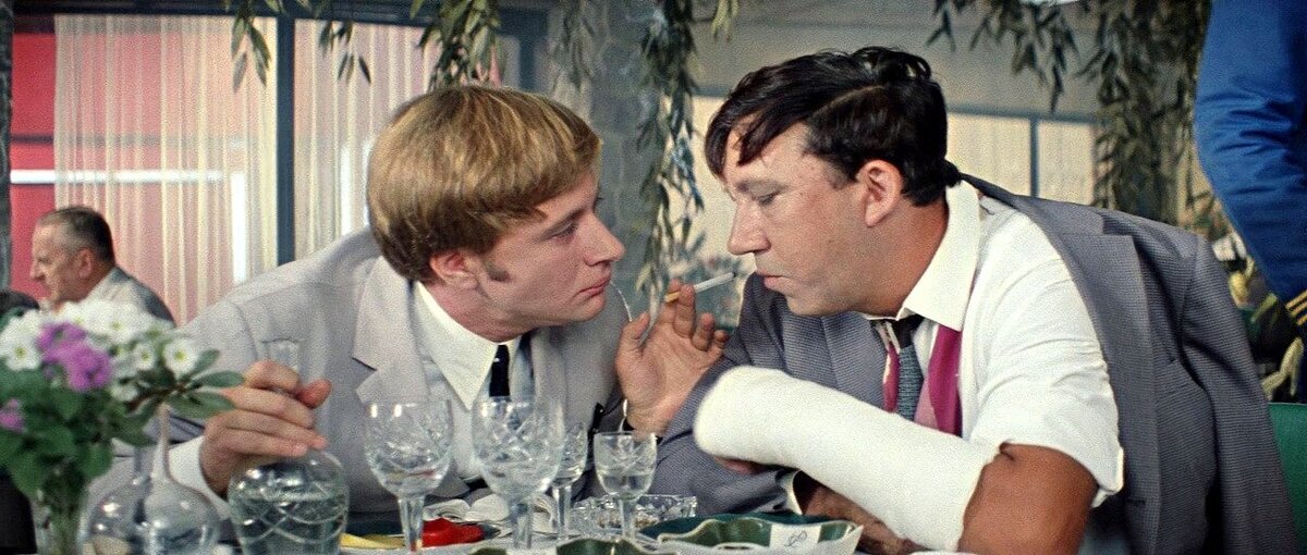 рассел кроу хороший год 2006. бен мендельсон строго на запад. х ф самый. разлом сан-андреас (2015). х ф самый.