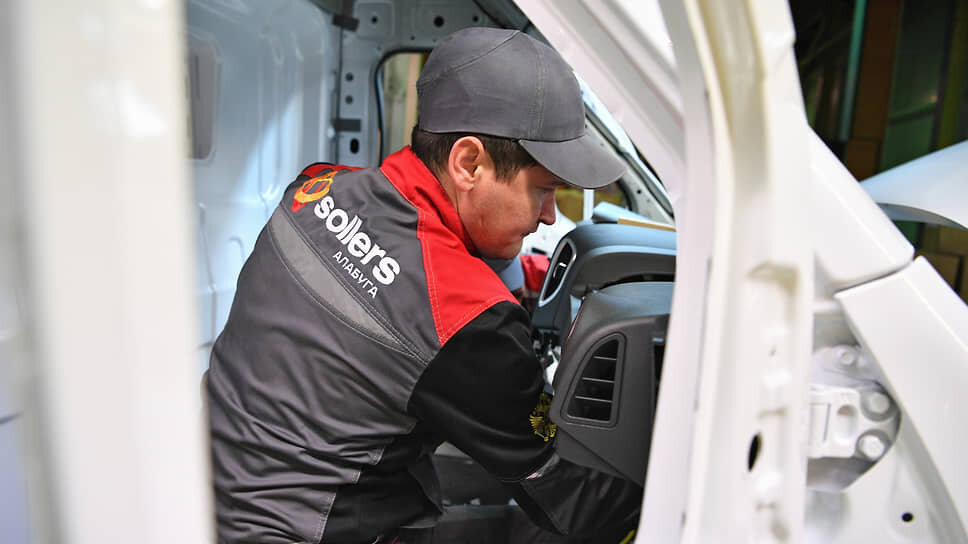    Фото: Антон Новодерёжкин / Коммерсантъ