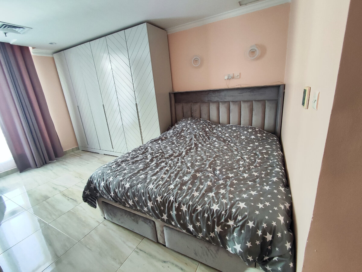 Виновник "торжества" - шкаф-вонючка...