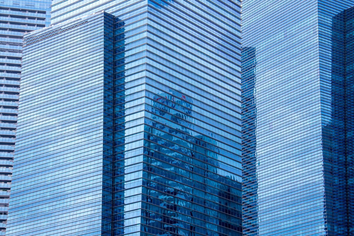 Технологии искусственного интеллекта. Робот с искусственным интеллектом. Искусственный интеллект в россии. Национальный центр развития искусственного интеллекта. Робот человек.