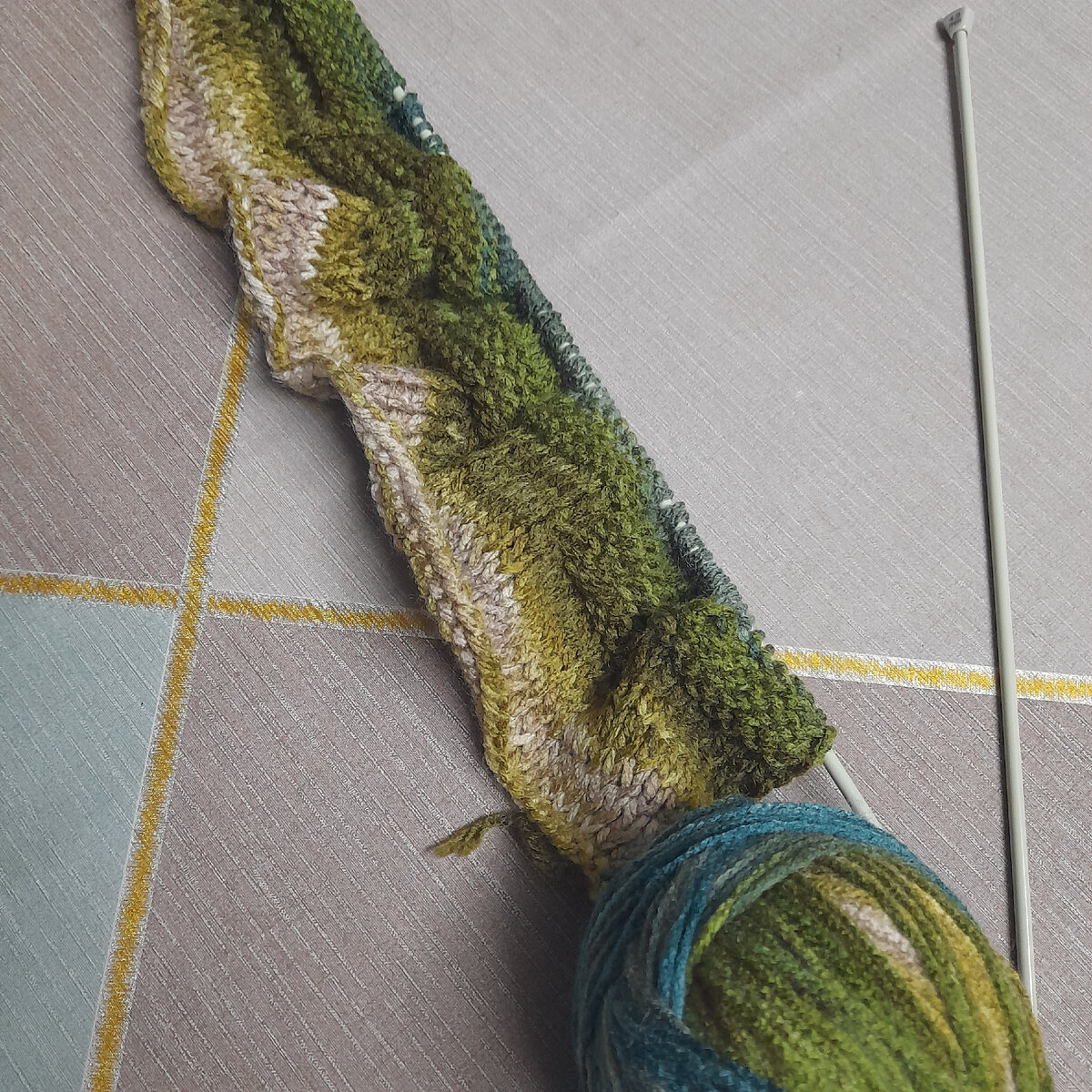 Цвет уж не такой яркий конечно.