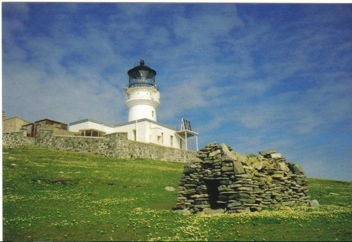 Руины часовни Св. Фланнана