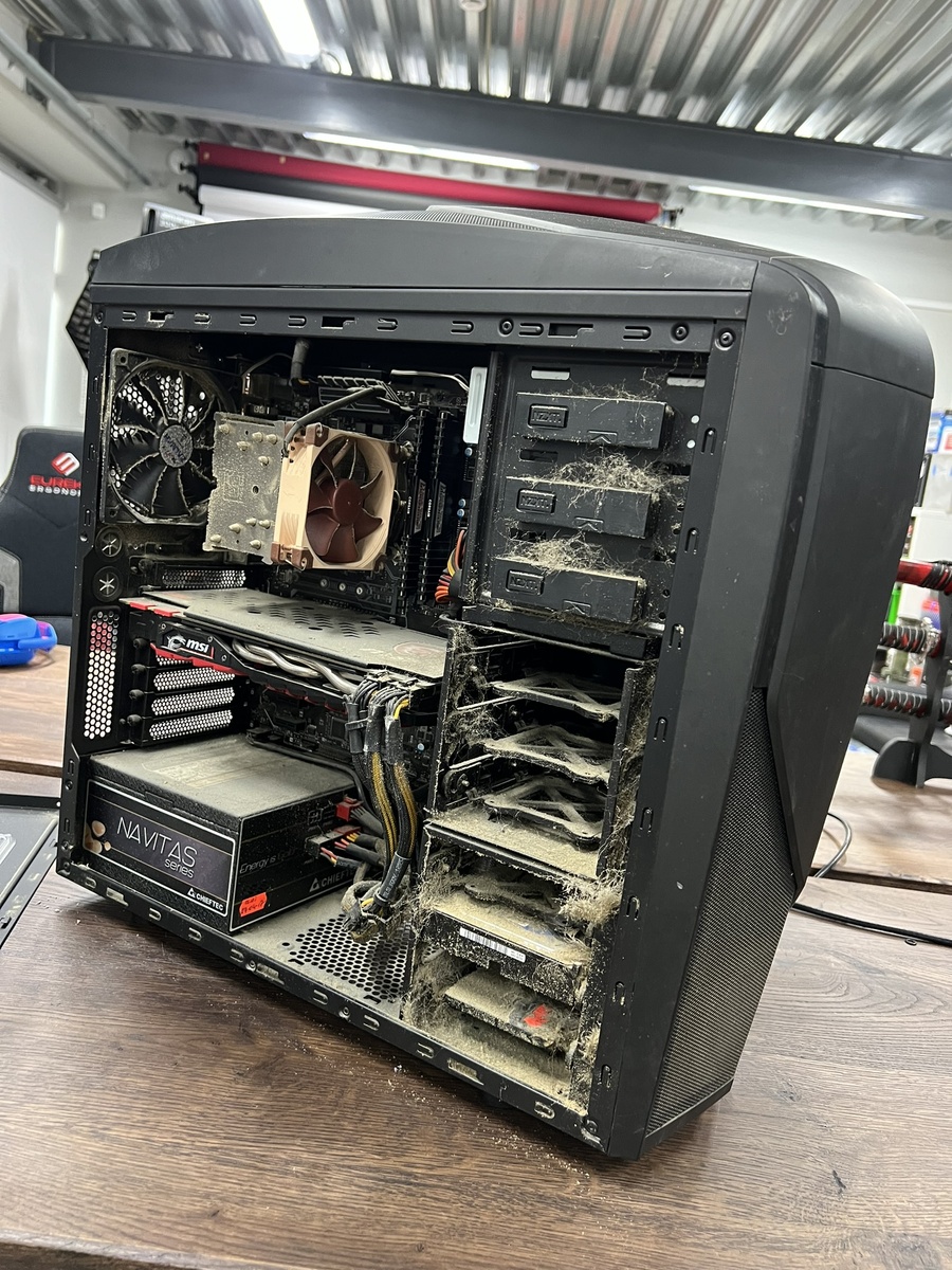 Компьютер приехал на обслуживание в сервисный центр DigitalRazor