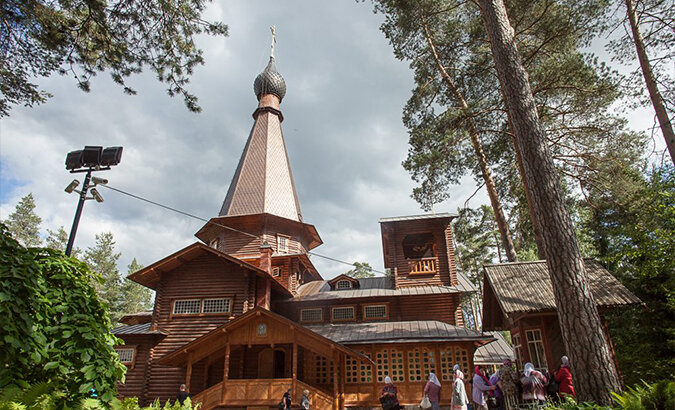 Храм Казанской иконы Божией Матери в Вырице