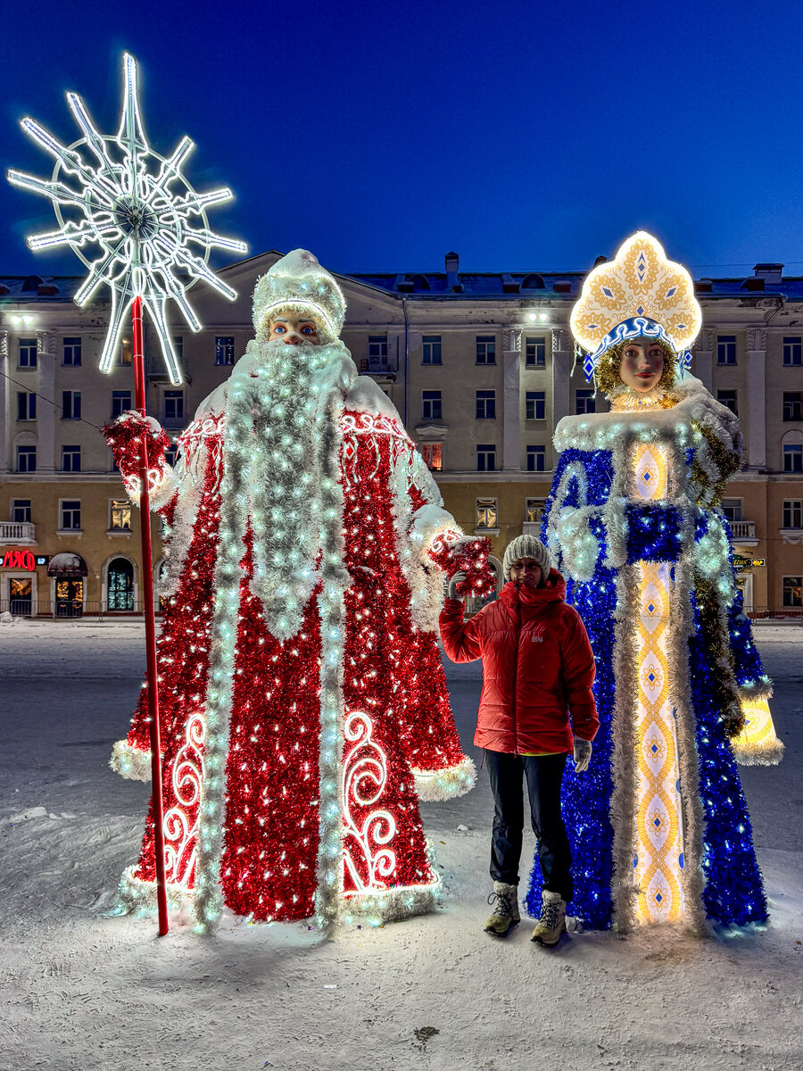 Фигурки немаленькие!