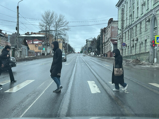    Неожиданно на улице Дзержинского образовалась сильная колейность