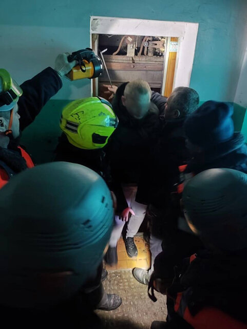    После обращения к врачам у пострадавшего выявили закрытый перелом двух позвонков