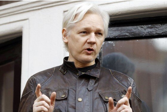    Джулиан Ассанж