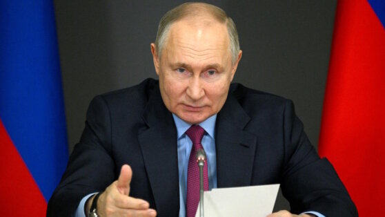    Путин: настало время России Роман Захаров