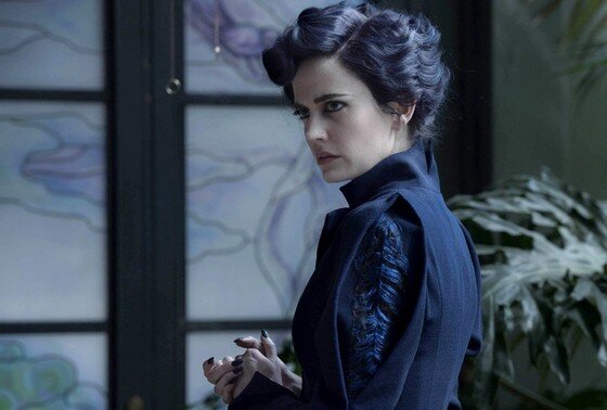    Кадр и фильма «Дом странных детей мисс Перегрин»