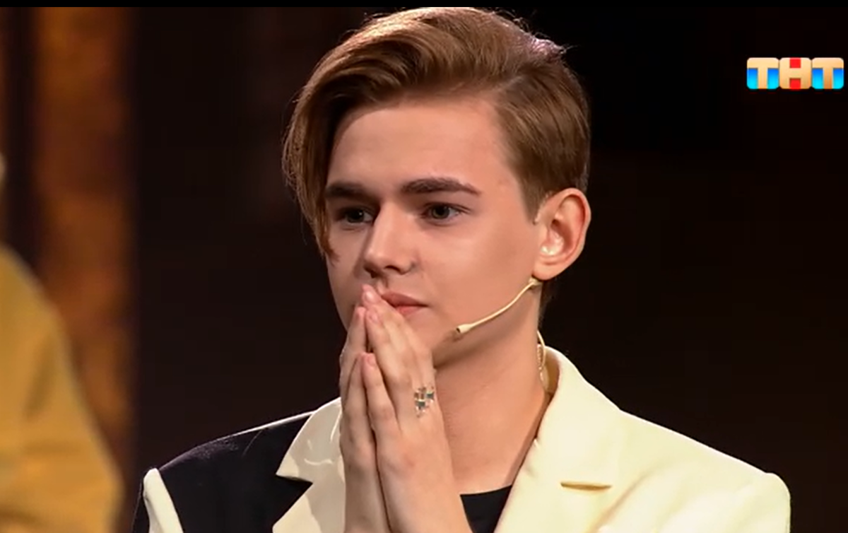 Кадр из шоу "Экстрасенсы. Реванш" 