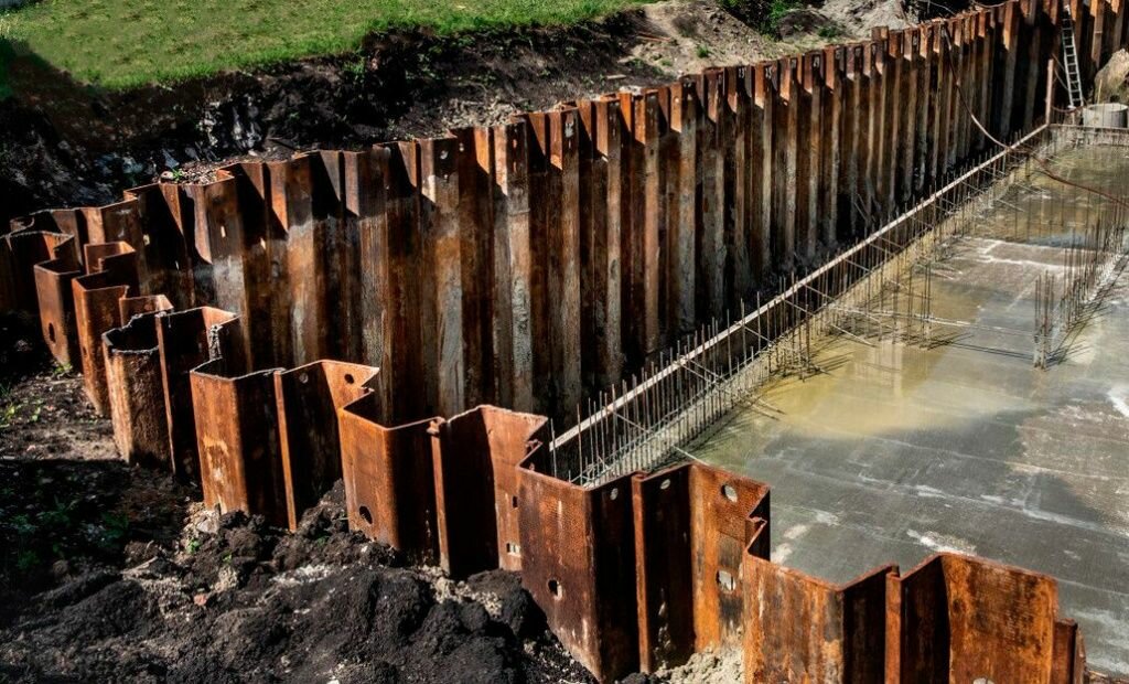 Шпунтовое ограждение 

