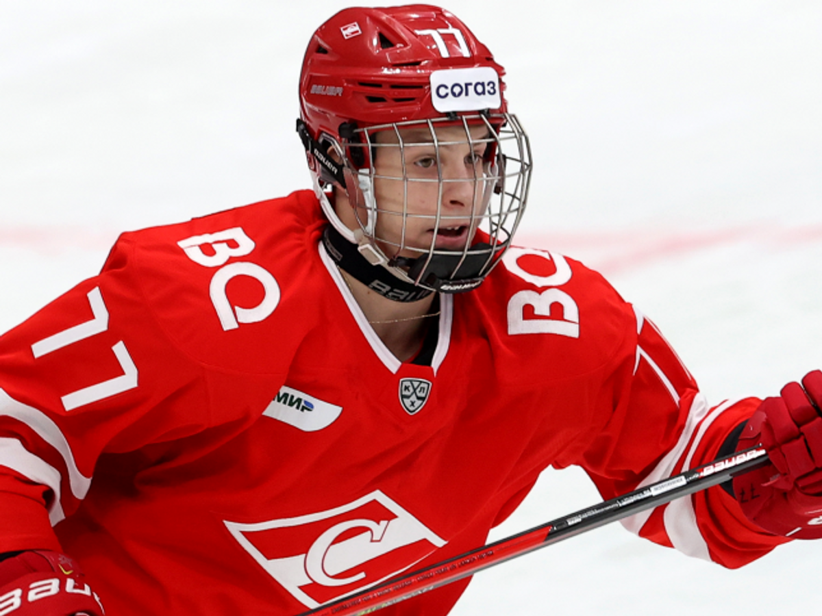    Никита Сусуев© Фото : Соцсети КХЛ