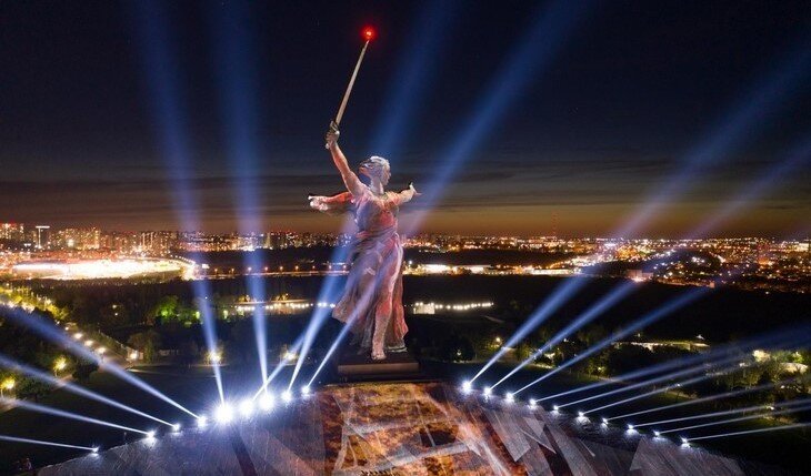      Мамаев курган, г. Волгоград Lara