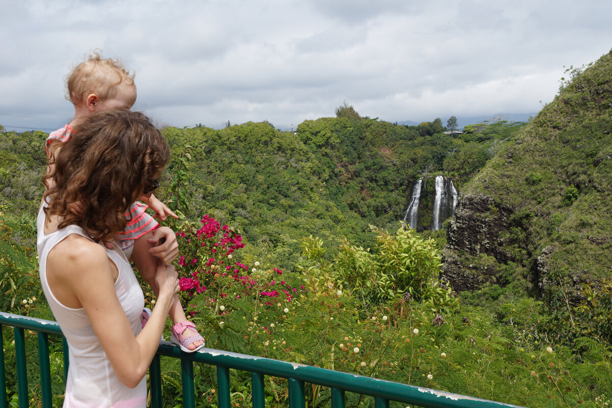 ЛИСТАЙТЕ --->