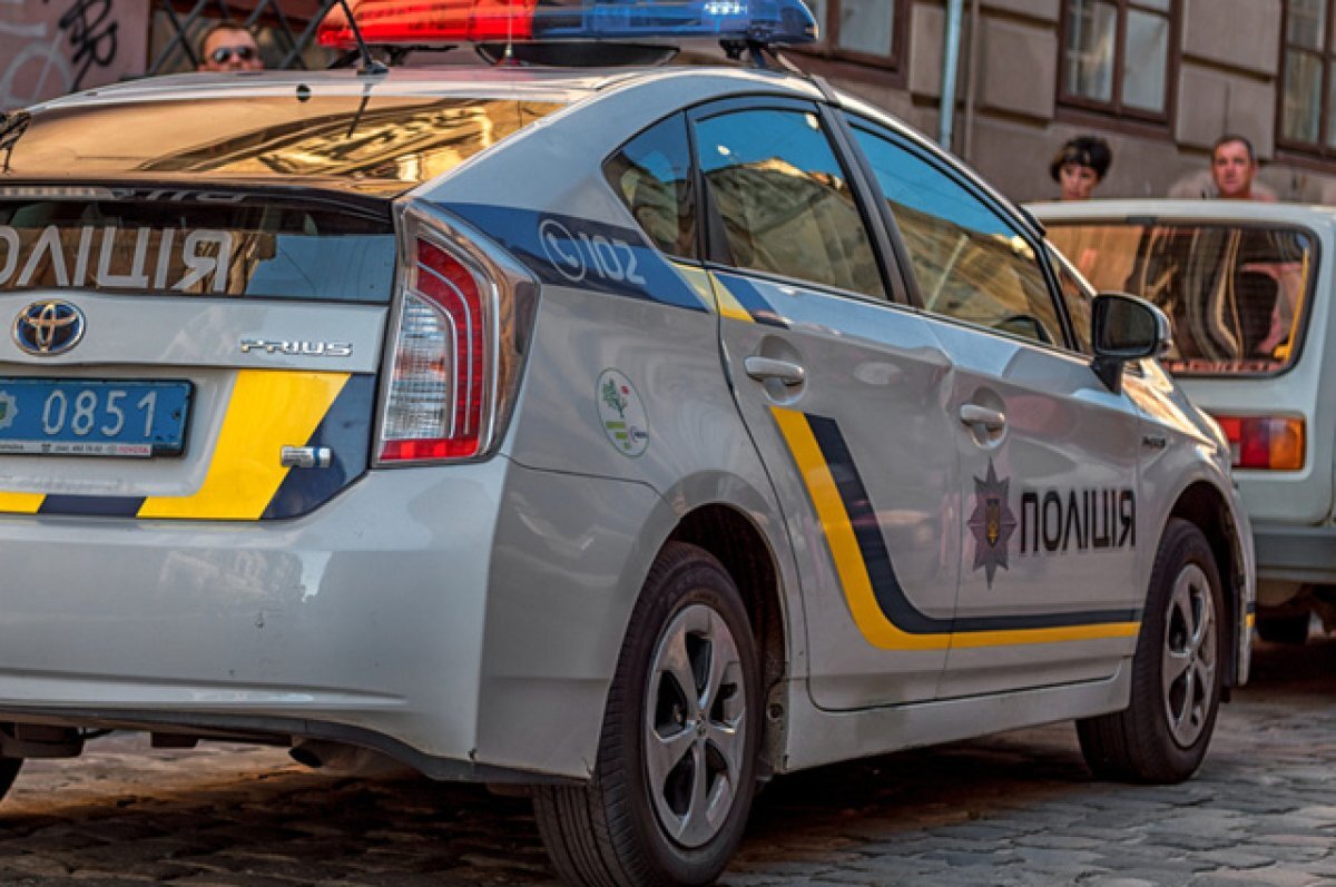    Получи, москаль.