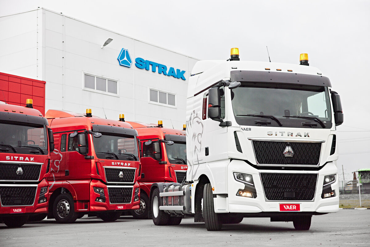 тягачи Sitrak C7H MAX 4х2