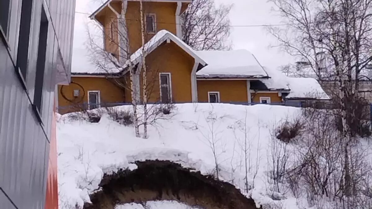     Страшная трагедия может произойти в любой момент, об этом в соцсетях заявил общественник Александр Гезалов.