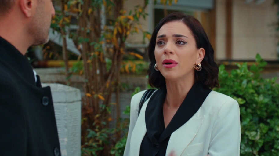 Кадр из турецкого сериала Доброта