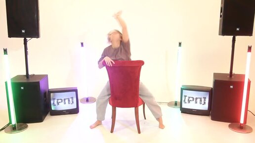 Детская десятка на муз тв. Пятница танцуют все. Разные стили танцев. Мы на красный цвет будем танцевать. Будем танцевать видео.