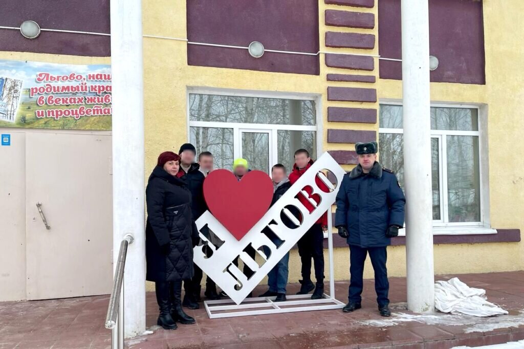    В селе Льгово под Рязанью осуждённые установили арт-объект7info.ru