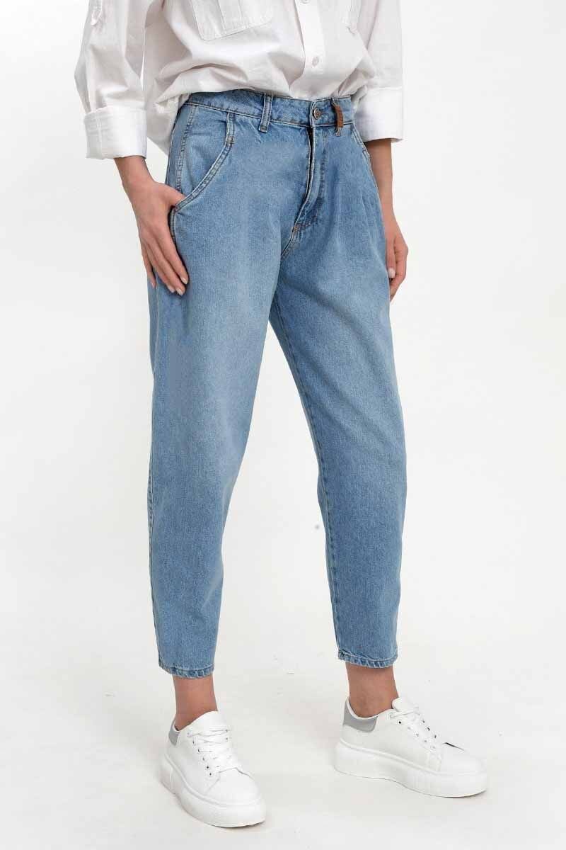 Джинсы flare bootcut. Джинсы бананы. Джинсы широкие снизу. Джинсы на резинке снизу женские. Benetton джинсы палаццо.