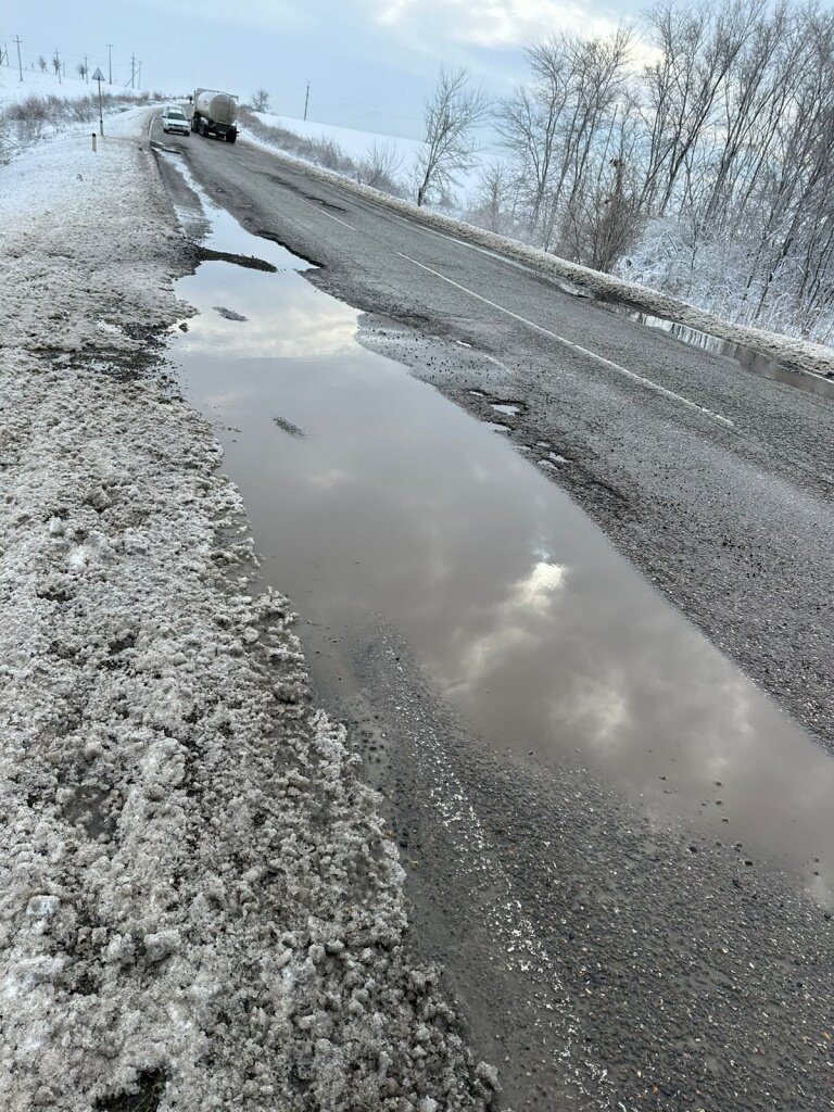 Дорога смерти»: ремонт трассы на Кубани, где пробили колесо убитые  аниматоры, откладывается | Кубань Информ | Дзен