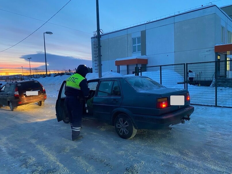 приказ о выходных и праздничных днях 8 марта