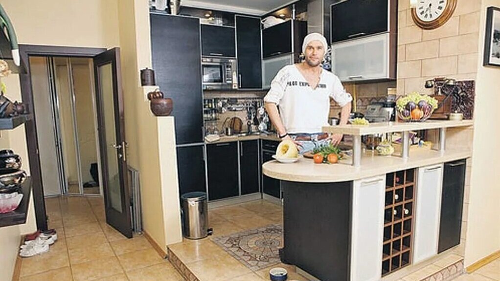 Чаще всего Аверин готовит сам...